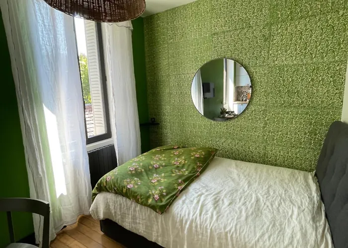 Furnished Downtown Aix Les Bains 103 Aix-les-Bains